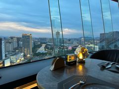 -Hi City·城市之巅