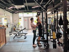 -享受健身·美体塑形馆