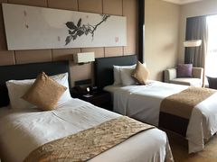 -成都保利公园皇冠假日酒店(熊猫基地店)