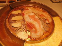 -猪啊牛呀羊啊铜盘烤肉(正大广场店)