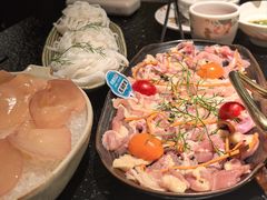 -得意咚瓜·顺德鱼生·冬瓜火锅(深圳首店)