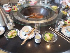 -挂旗柴锅鸡(蚌山区嘉年华店)