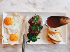 特级21天排酸牛排双煎蛋-The Rug Cafe(王府中环店)