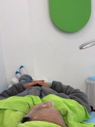 -苗医生0感科技祛痘