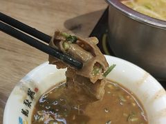 -龙聚德北京烤鸭(沙坪坝华宇A馆店)