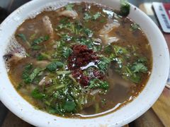 -春雨羊汤店(广开四马路总店)
