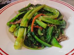 -明本湛江鸡•海鲜小厨(陈家祠店)
