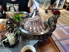 -清真·噃茄树黄柿子火锅