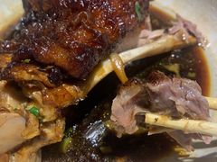 -老码头黑皮肘子锅包肉(赣水路店)