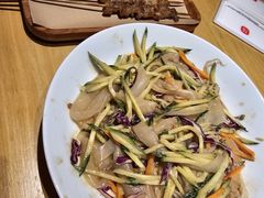 -关东小磨东北菜(上海长风大悦城店)