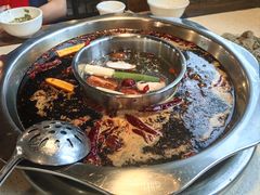 -九尺赵老四鲜鹅肠火锅