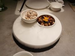 辣酒汁花螺配夏威夷果-木守西溪溪隐餐厅