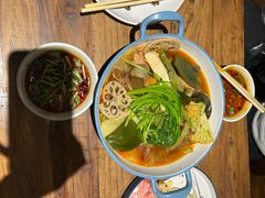 -万记麻辣烫国展总店