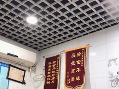 -覃肥叔桂林米粉(粮道街店)