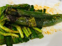 -蚝哥花姐湛江烤生蚝(美丽湾市场店)