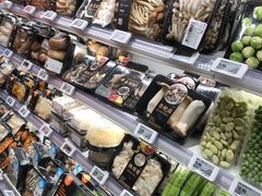 -盒马鲜生(财富中心店)