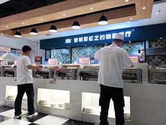 -梦航彩虹之约自助餐厅(华府天地店)