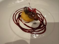 香煎鹅肝配土豆饼-MORTON'S 莫尔顿牛排坊(北京丽晶酒店)