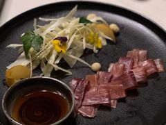 三年金钱火腿配大理手撕乳扇-泓0871臻选云南菜·味庄
