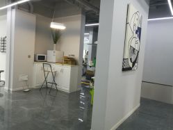 -茶发Salon·烫发染发理发