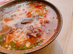 -肇兴特色牛肉粉