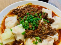 招牌抄手面-聚园面庄(新光天地店)