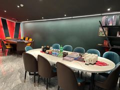 -VIVA·百人年会团建篮球场轰趴馆