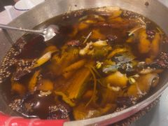 -鑫巴蜀小镇 · 水煮鱼专研店(玉桥店)