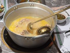 -禄婶鸡煲·打边炉