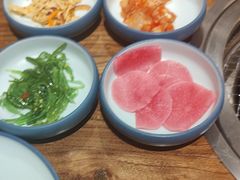 -明洞阿姨·韩式酱蟹烤肉·创意料理(三元桥店)