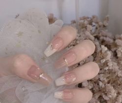 -花奈子日式美甲美睫