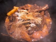 加入粉条-挂雪铁锅炖大鹅