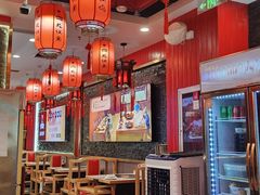 -鲁员外地锅鸡地锅鱼(龙湖江东天街店)