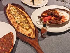 牛肉奶酪皮塔饼-Efes Turkish & Mediterranean Cuisine 艾菲斯餐厅(陆家嘴店)