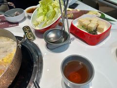 -洪氏嗨捞·广东猪肚鸡·椰子鸡火锅(西咸万象城店)