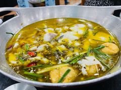 激情椒麻鱼-八张桌子(老店)