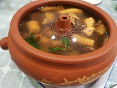 -小厨子私房菜·云南美食店
