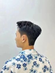 -一家只做男发烫染的店