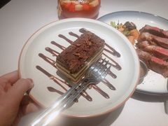 约翰丹尼歌剧院-阿妮叶李(光谷世界城店)