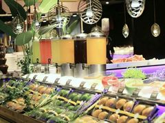 -V-ONE西雅图海鲜自助餐厅(仓山万达广场店)