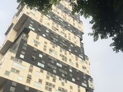 -资和信百货商场