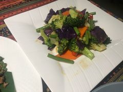 -忘忧草融合私房菜(红鼎国际店)