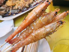 烤虾-路边摊小炉子烧烤