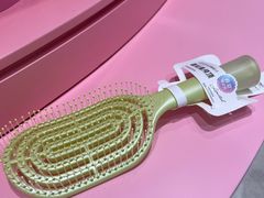 -名创优品(广东省广州琶洲保利广场店)