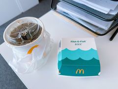 -麦当劳(展览路店)