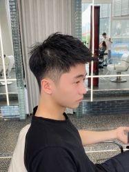 -贝勒爷专业男发