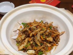 -那家老院子东北菜·饺子·小鸡炖蘑菇(艳华街店)