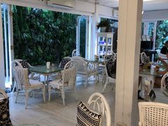 -Fern Forest Cafe