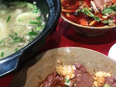 -谢老五跷脚牛肉·非遗传承店
