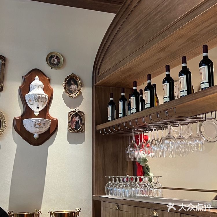 情调满满的周末约会[爱心]